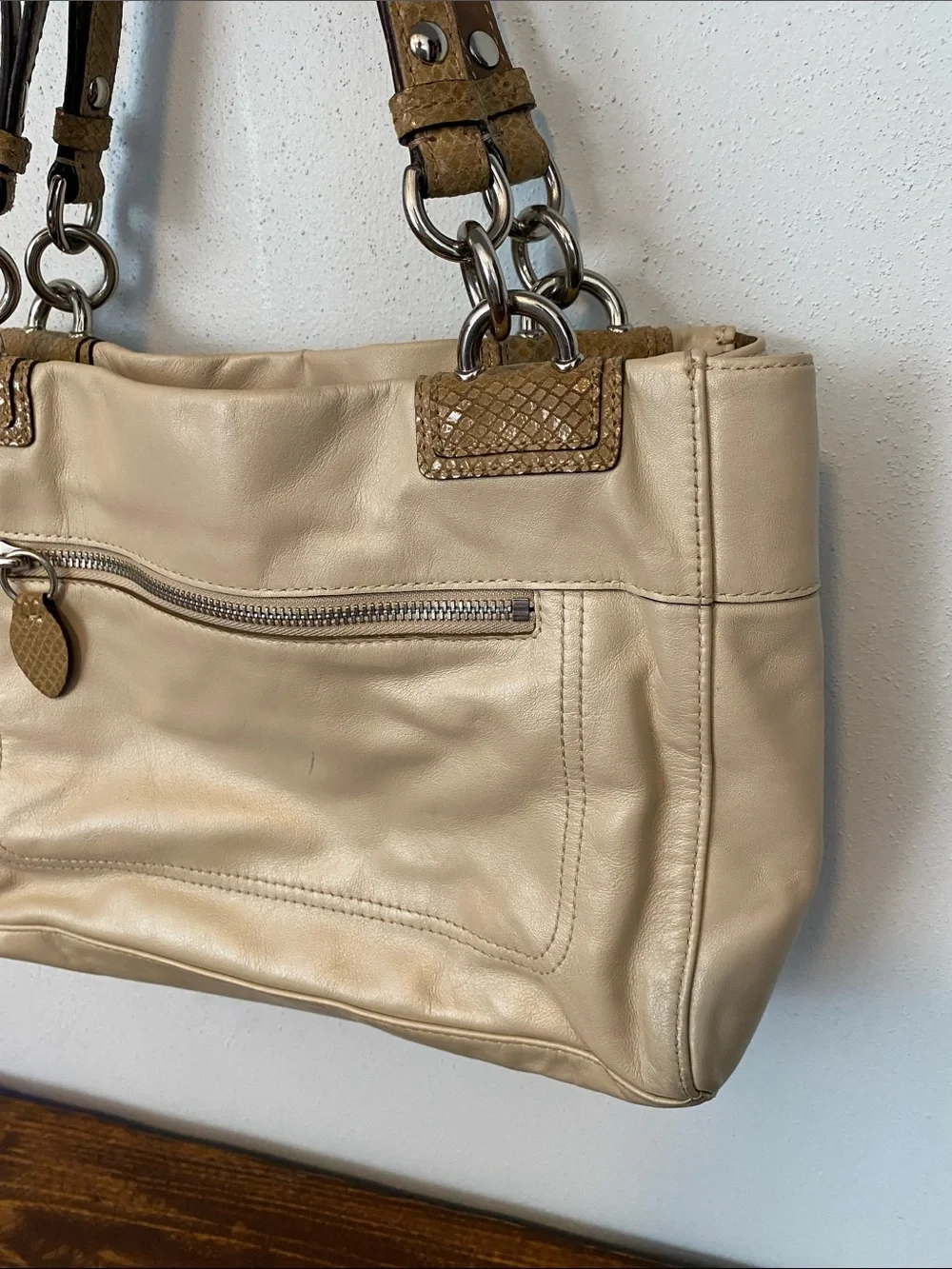 Coach shoulder bag